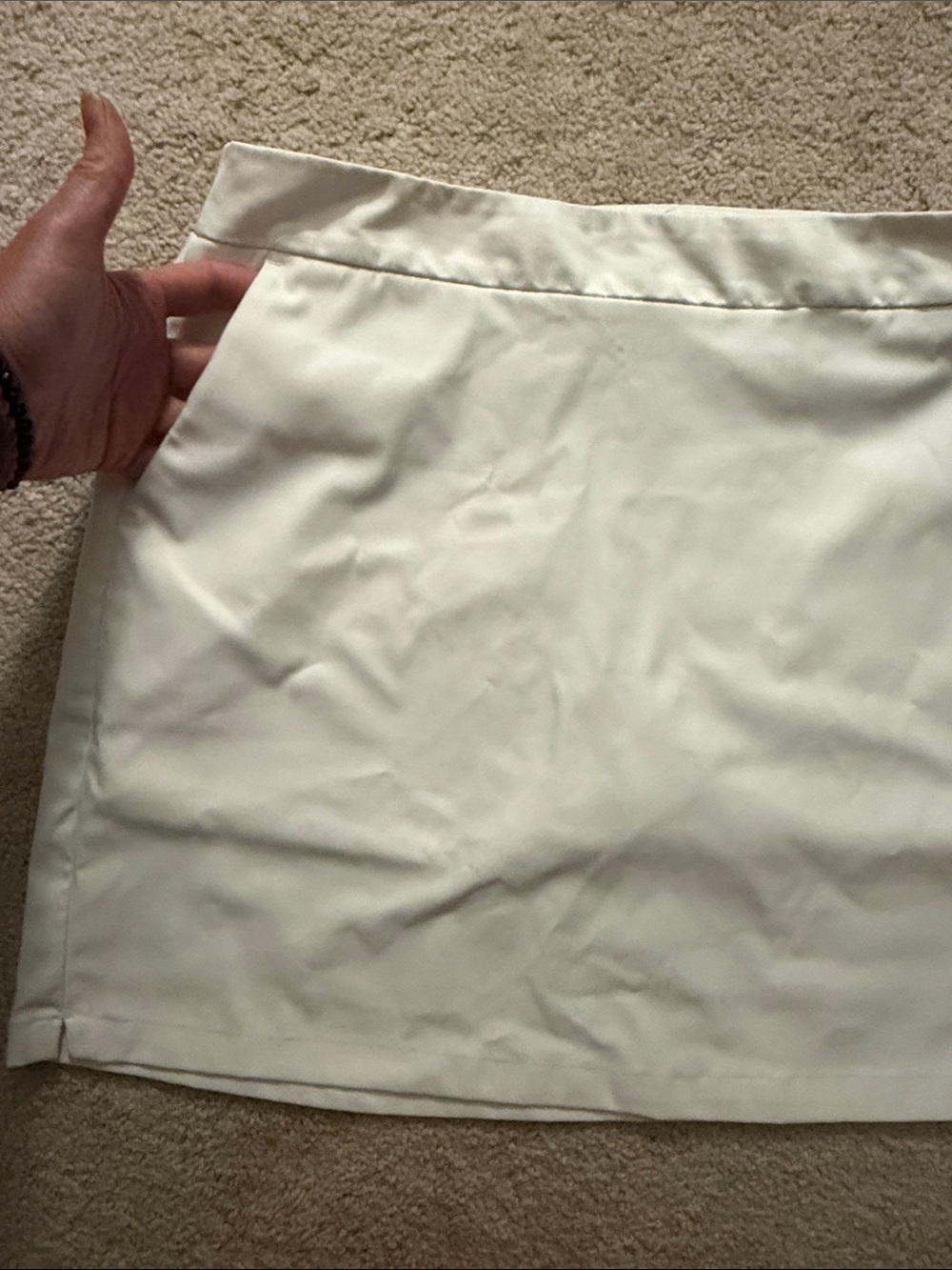 Nike White Women's Mini Skirt golf/tennis skirt - Picture 3 of 7